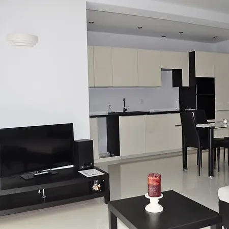 Scorpion Modlin Apartment