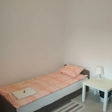 Scorpion Modlin Apartment Czosnow